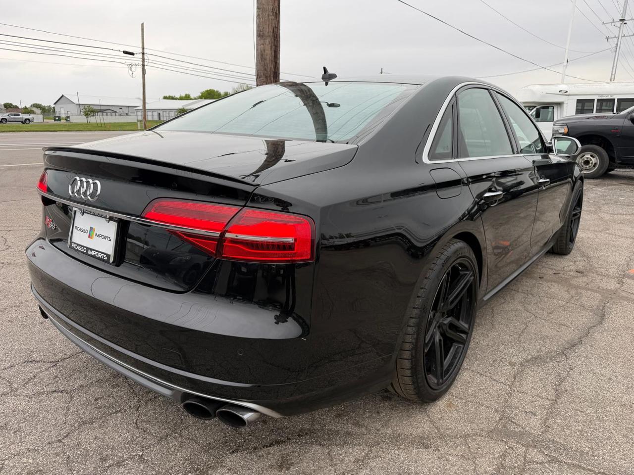 Audi S8 plus 4.0 TFSI 2017