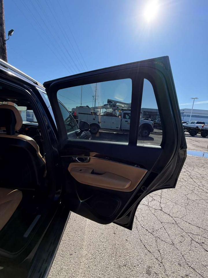Volvo XC90 AWD 4dr T6 Momentum 2016