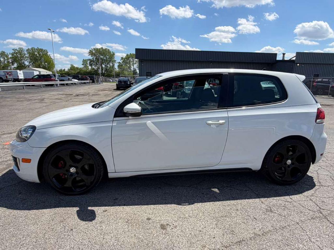 Volkswagen GTI 2dr HB DSG w/Sunroof & Navi PZEV 2012
