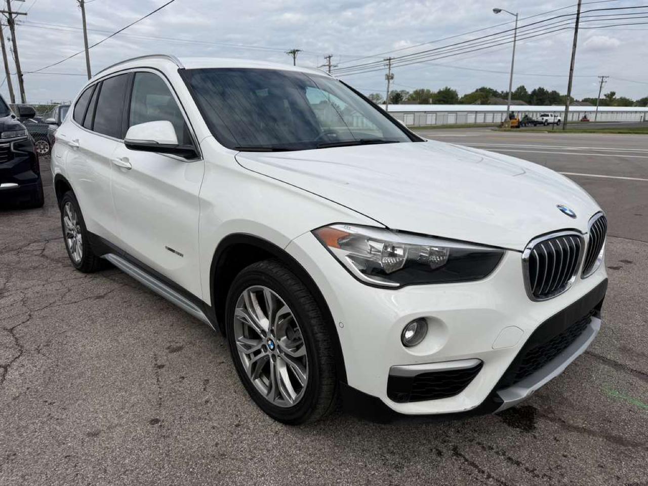 BMW X1 sDrive28i Sports Activity Vehicle 2017
