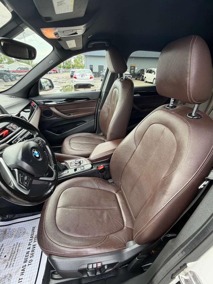 BMW X1 sDrive28i Sports Activity Vehicle 2017