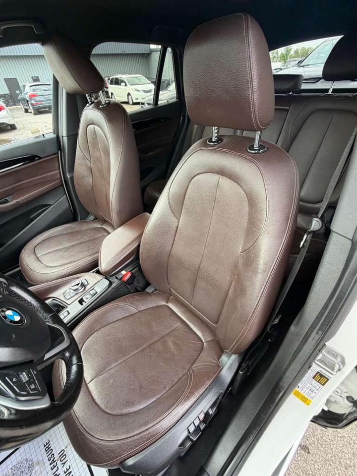BMW X1 sDrive28i Sports Activity Vehicle 2017