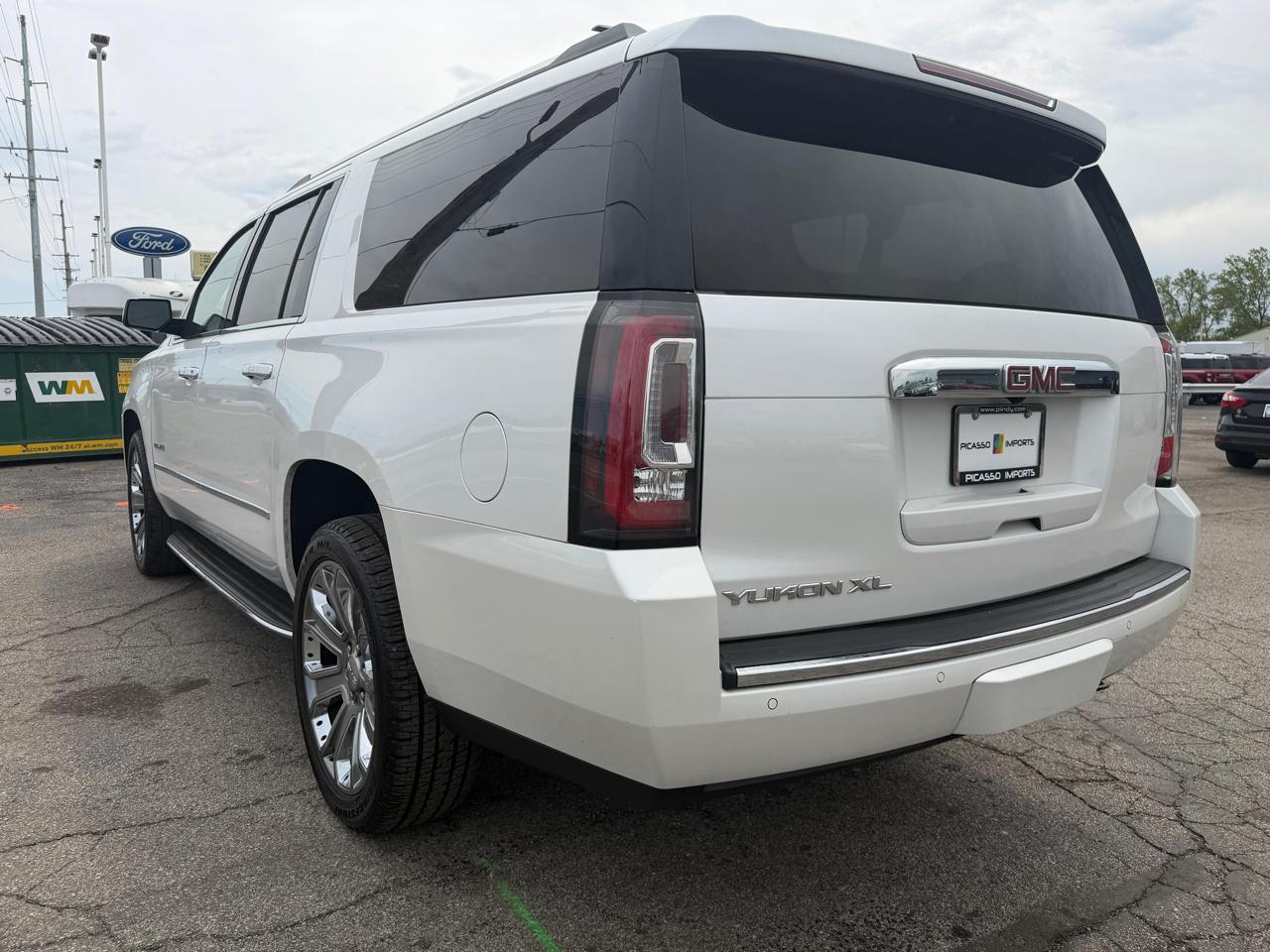 GMC Yukon XL 4WD 4dr Denali 2016