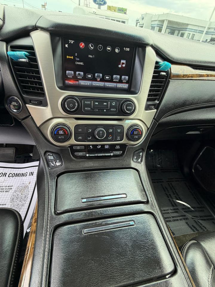 GMC Yukon XL 4WD 4dr Denali 2016