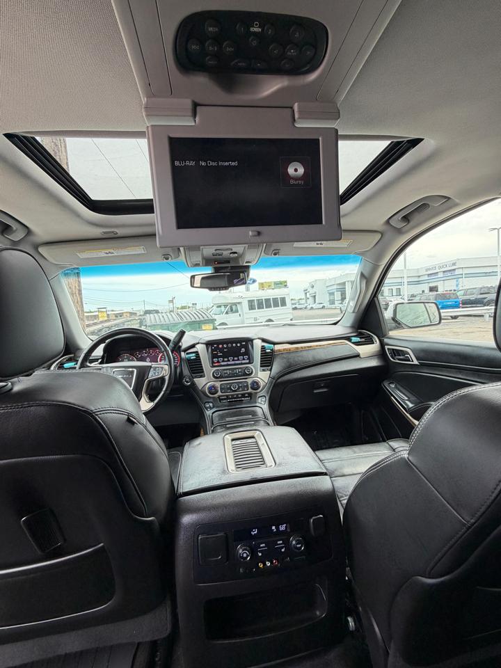 GMC Yukon XL 4WD 4dr Denali 2016