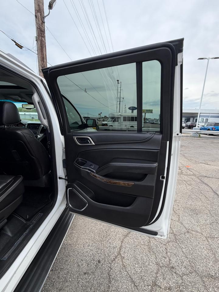 GMC Yukon XL 4WD 4dr Denali 2016