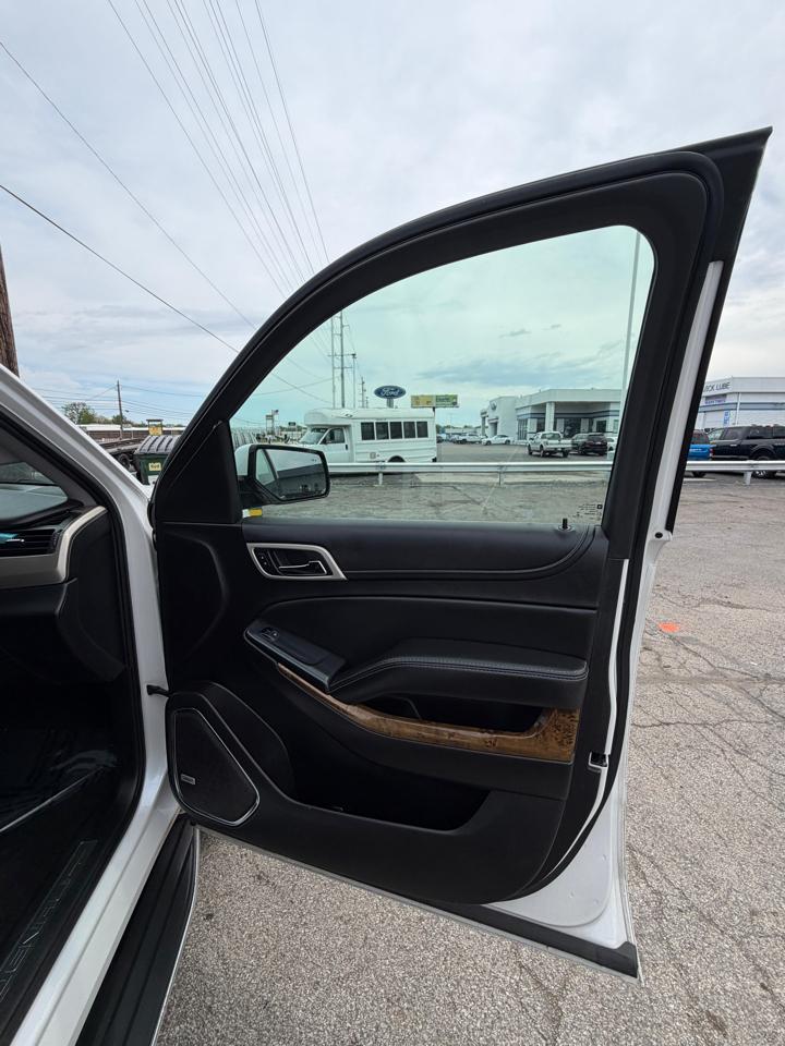 GMC Yukon XL 4WD 4dr Denali 2016