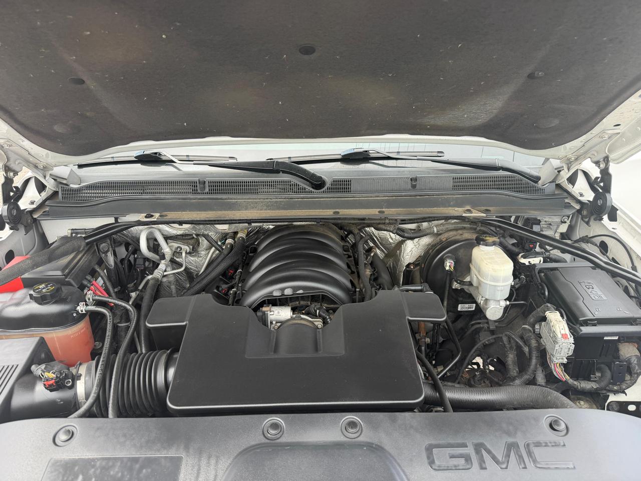 GMC Yukon XL 4WD 4dr Denali 2016
