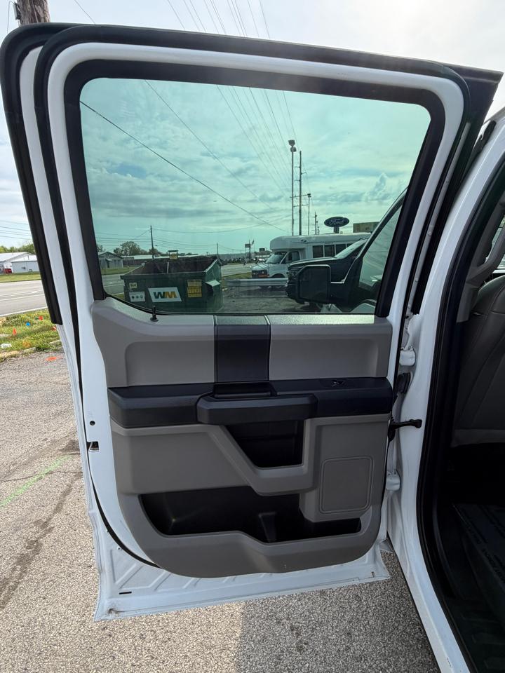 Ford F-150 XLT 2WD SuperCrew 5.5' Box 2020