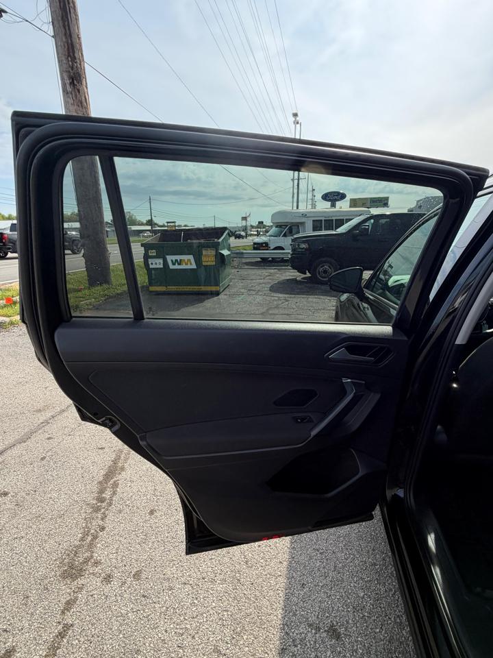 Volkswagen Tiguan 2.0T S FWD 2019