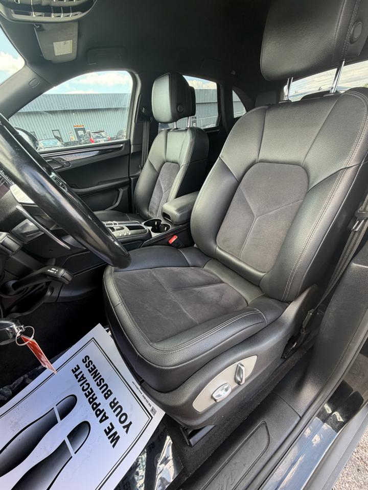 Porsche Macan AWD 2020