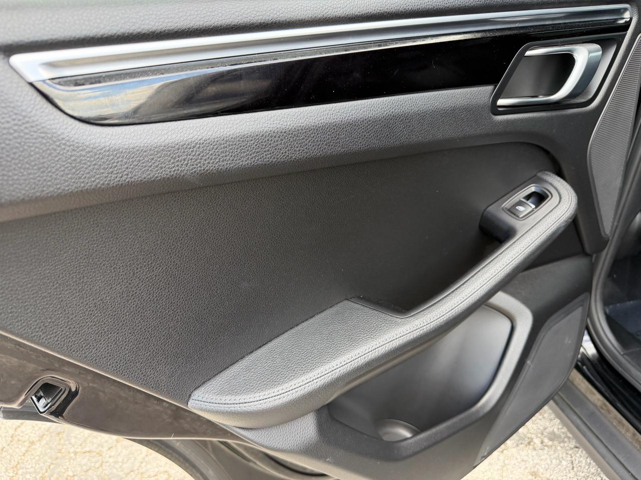Porsche Macan AWD 2020