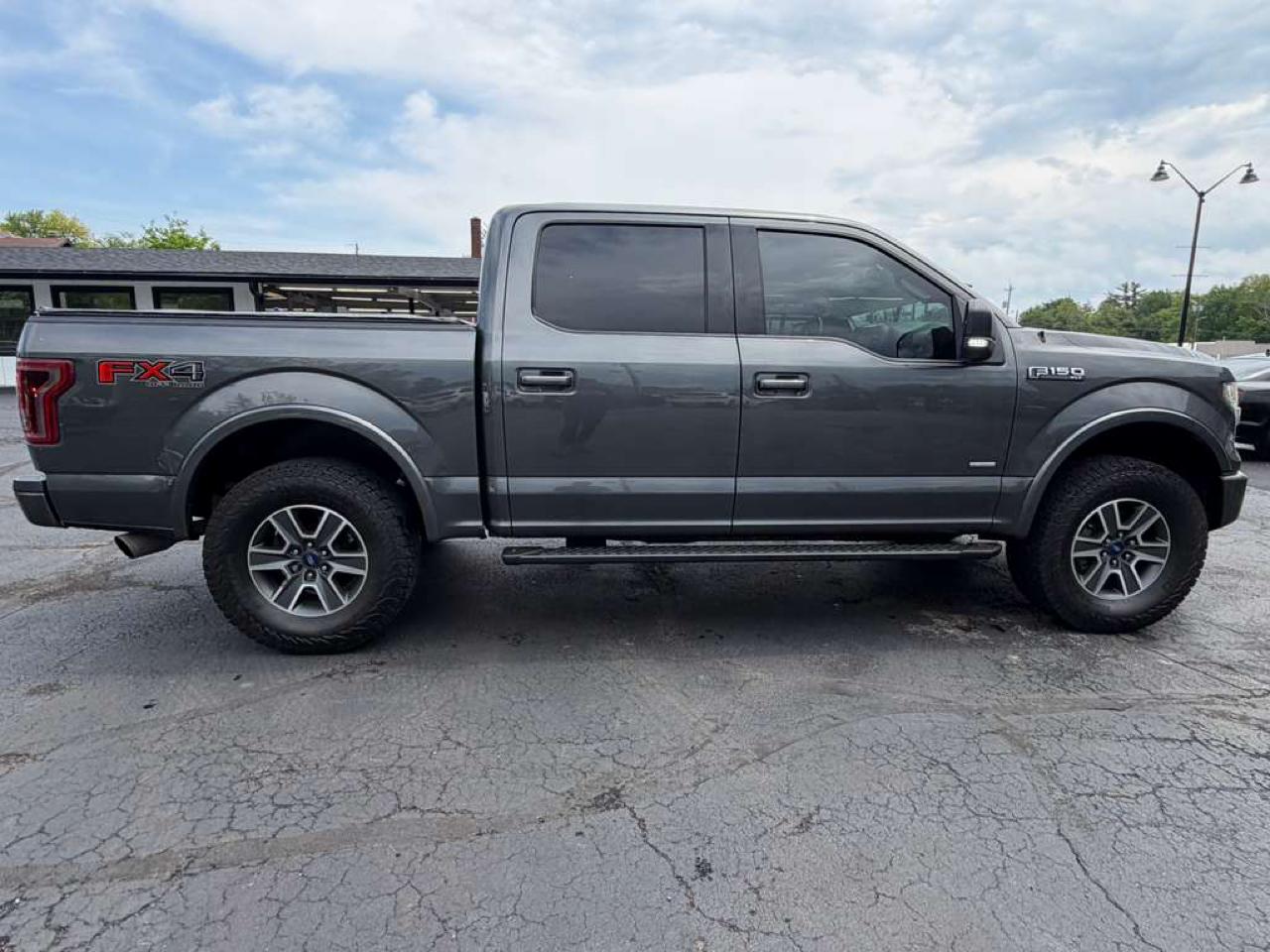 Ford F-150 4WD SuperCrew 150" FX4 2016