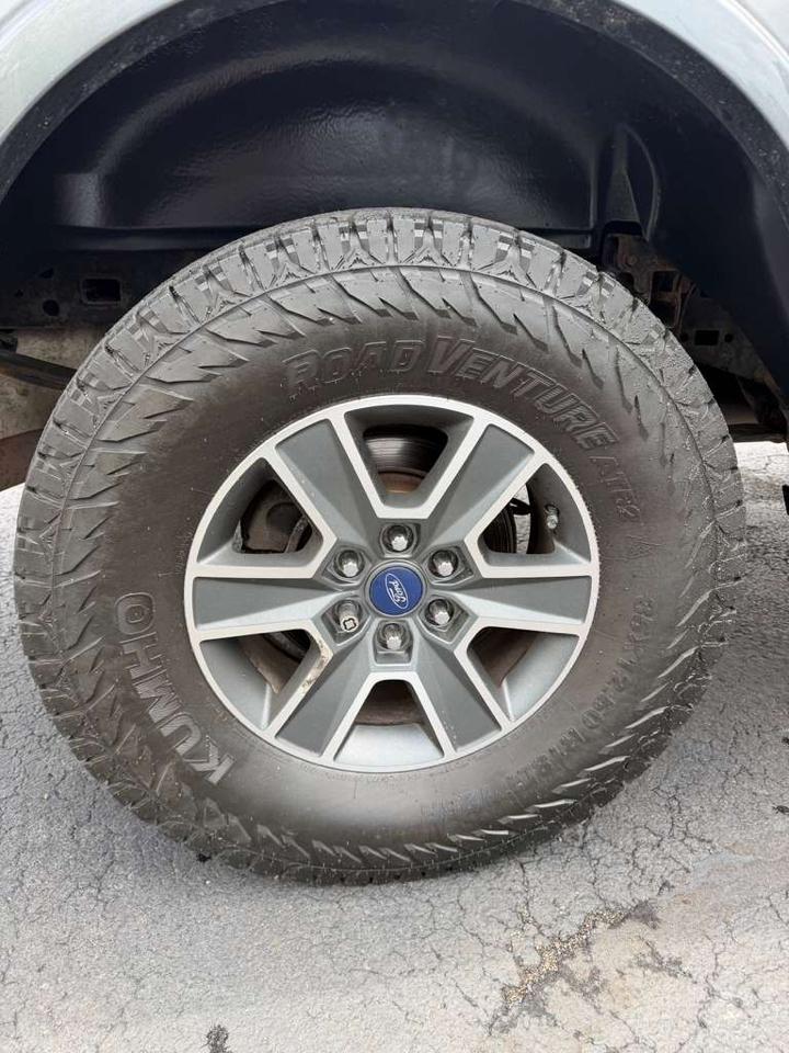Ford F-150 4WD SuperCrew 150" FX4 2016