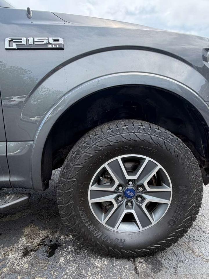 Ford F-150 4WD SuperCrew 150" FX4 2016