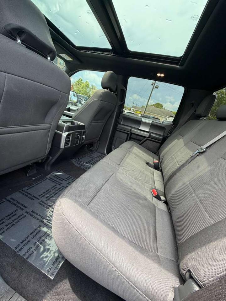Ford F-150 4WD SuperCrew 150" FX4 2016