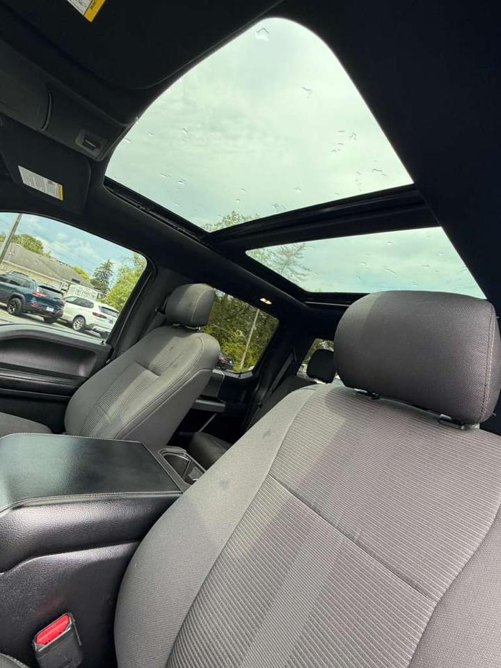 Ford F-150 4WD SuperCrew 150" FX4 2016