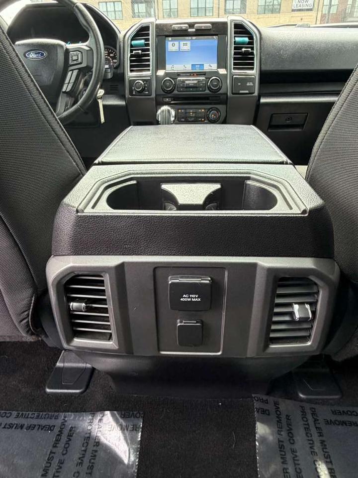 Ford F-150 4WD SuperCrew 150" FX4 2016
