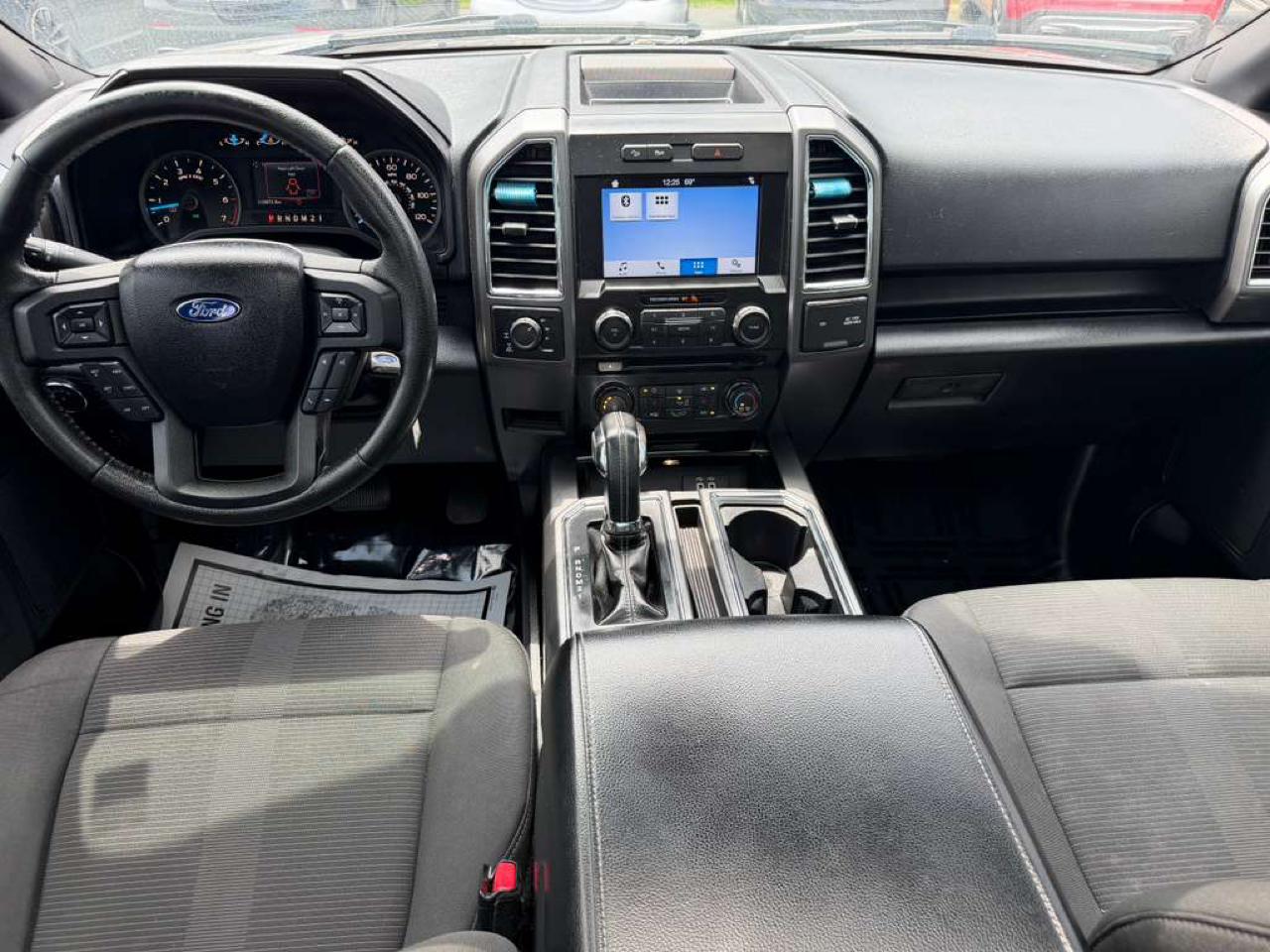 Ford F-150 4WD SuperCrew 150" FX4 2016