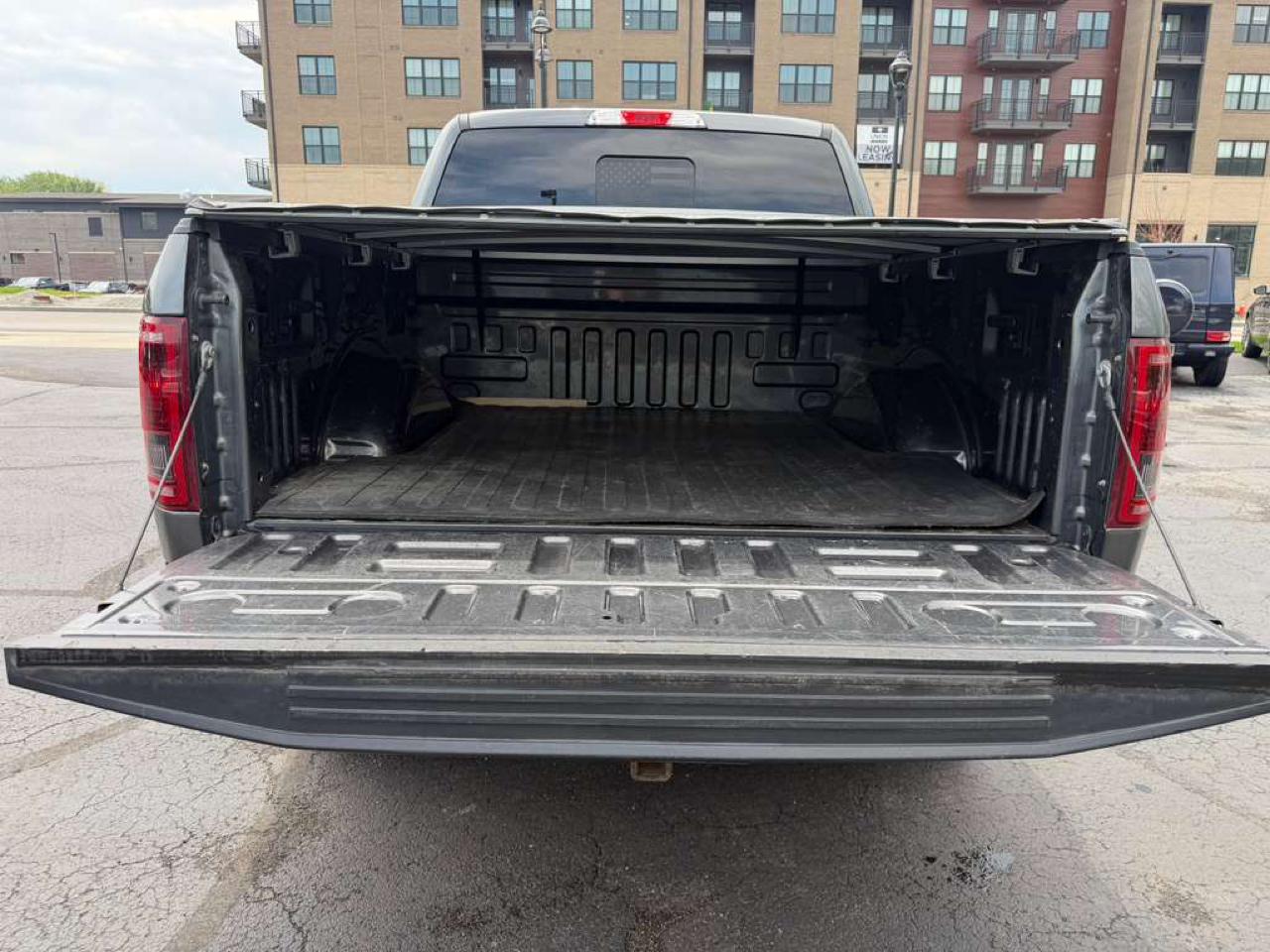 Ford F-150 4WD SuperCrew 150" FX4 2016