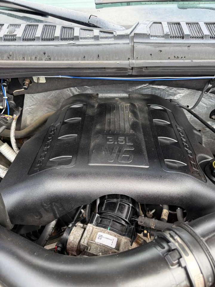Ford F-150 4WD SuperCrew 150" FX4 2016