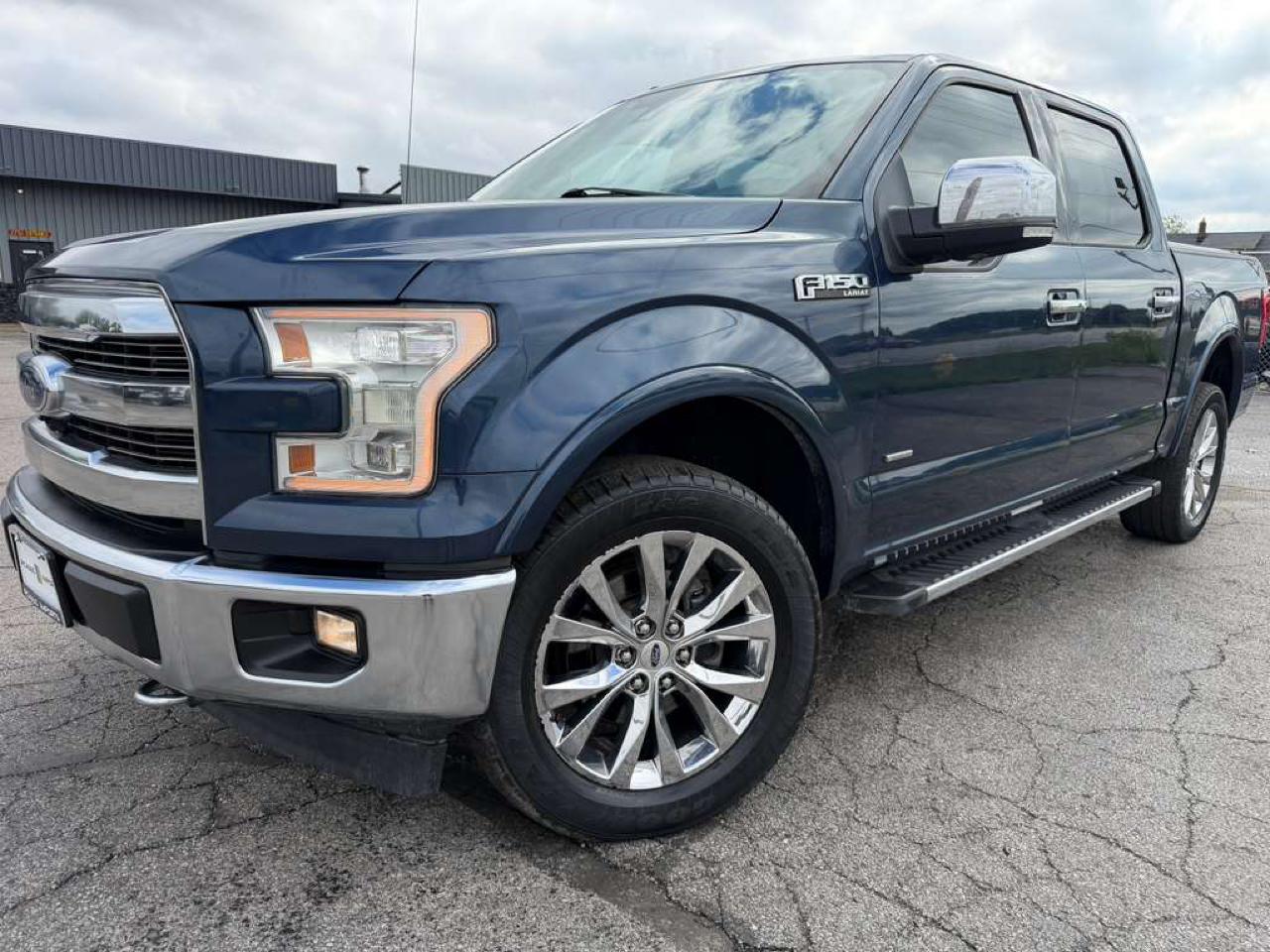 Ford F-150 Lariat 4WD SuperCrew 5.5' Box 2017