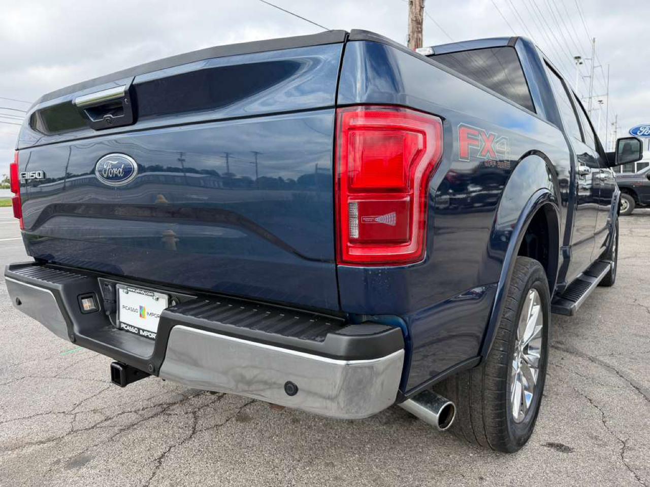 Ford F-150 Lariat 4WD SuperCrew 5.5' Box 2017