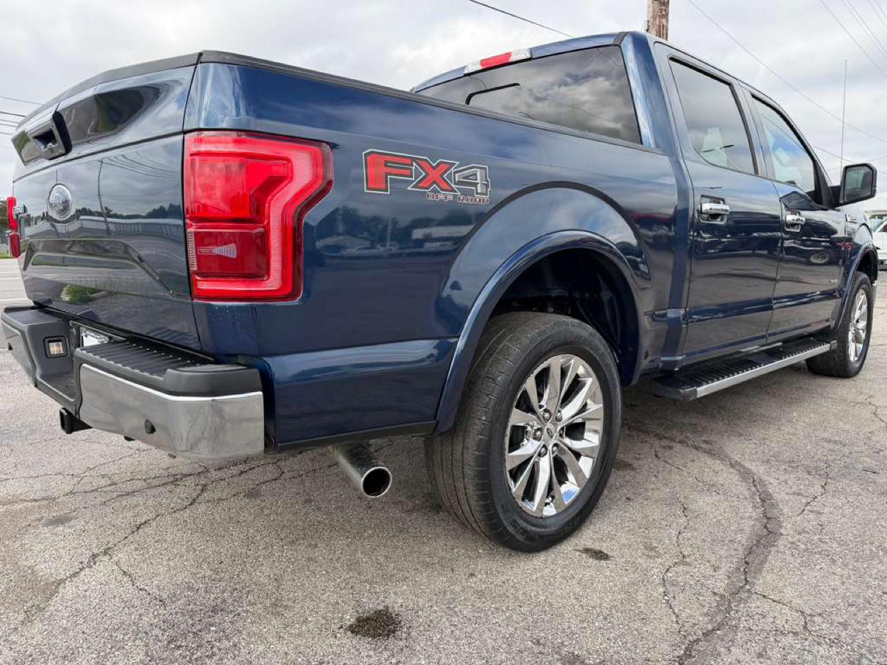 Ford F-150 Lariat 4WD SuperCrew 5.5' Box 2017