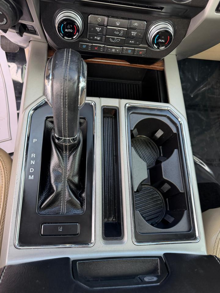 Ford F-150 Lariat 4WD SuperCrew 5.5' Box 2017