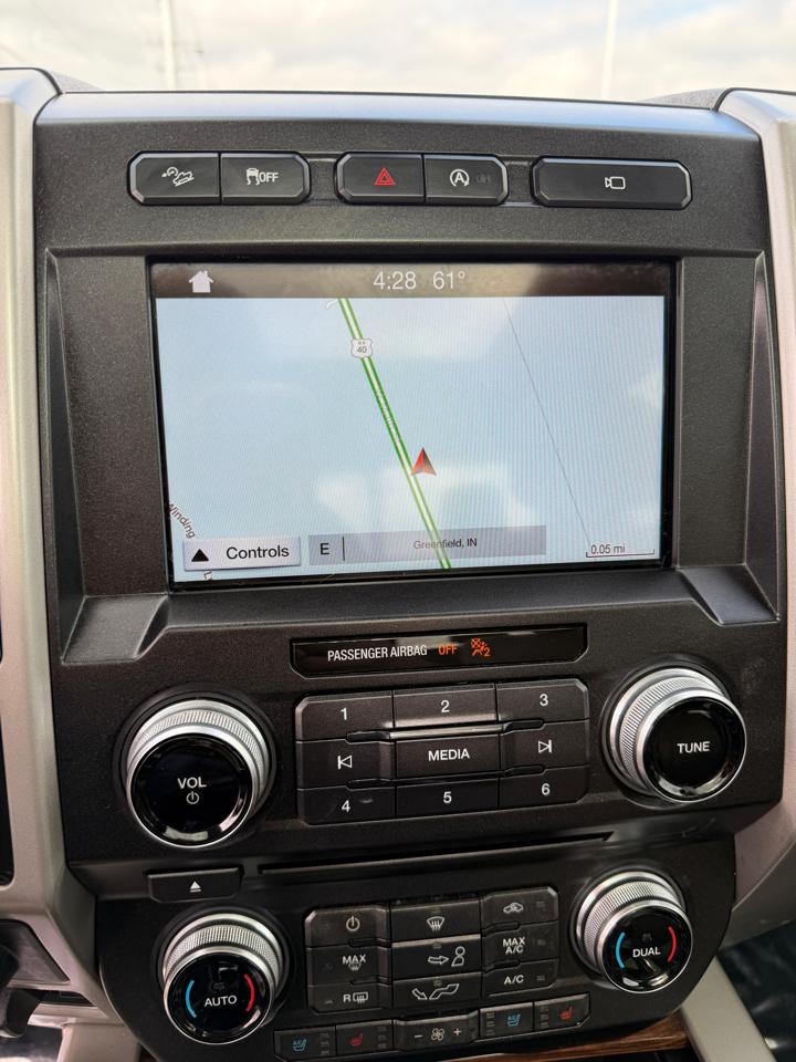 Ford F-150 Lariat 4WD SuperCrew 5.5' Box 2017