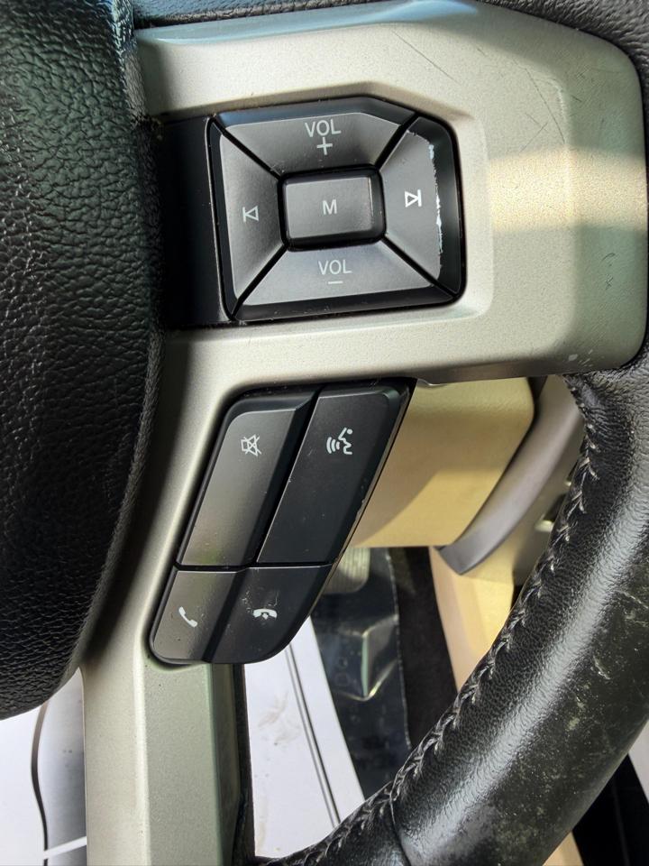 Ford F-150 Lariat 4WD SuperCrew 5.5' Box 2017