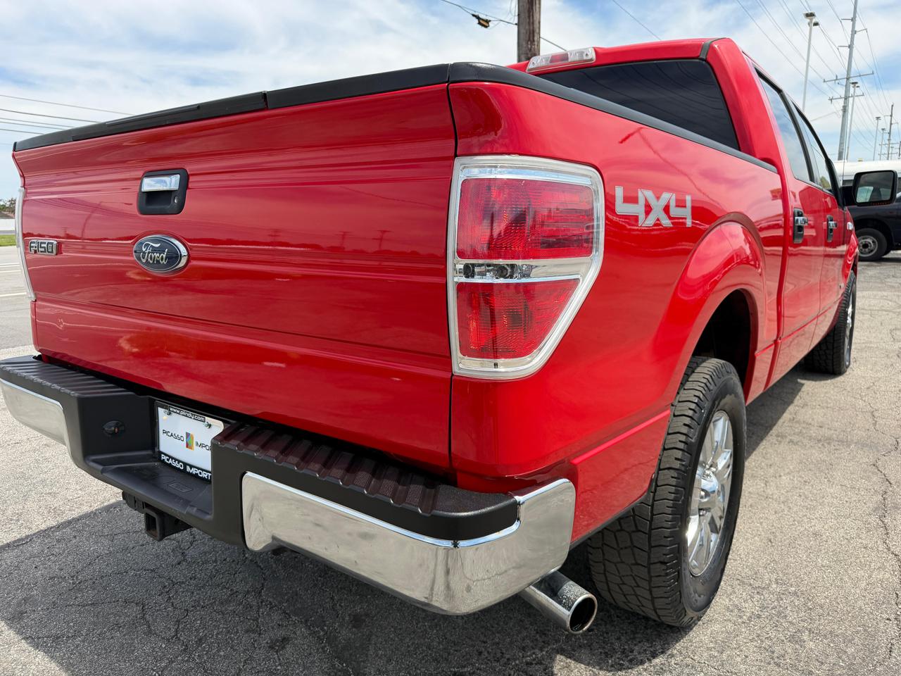 Ford F-150 4WD SuperCrew 139" XLT 2011