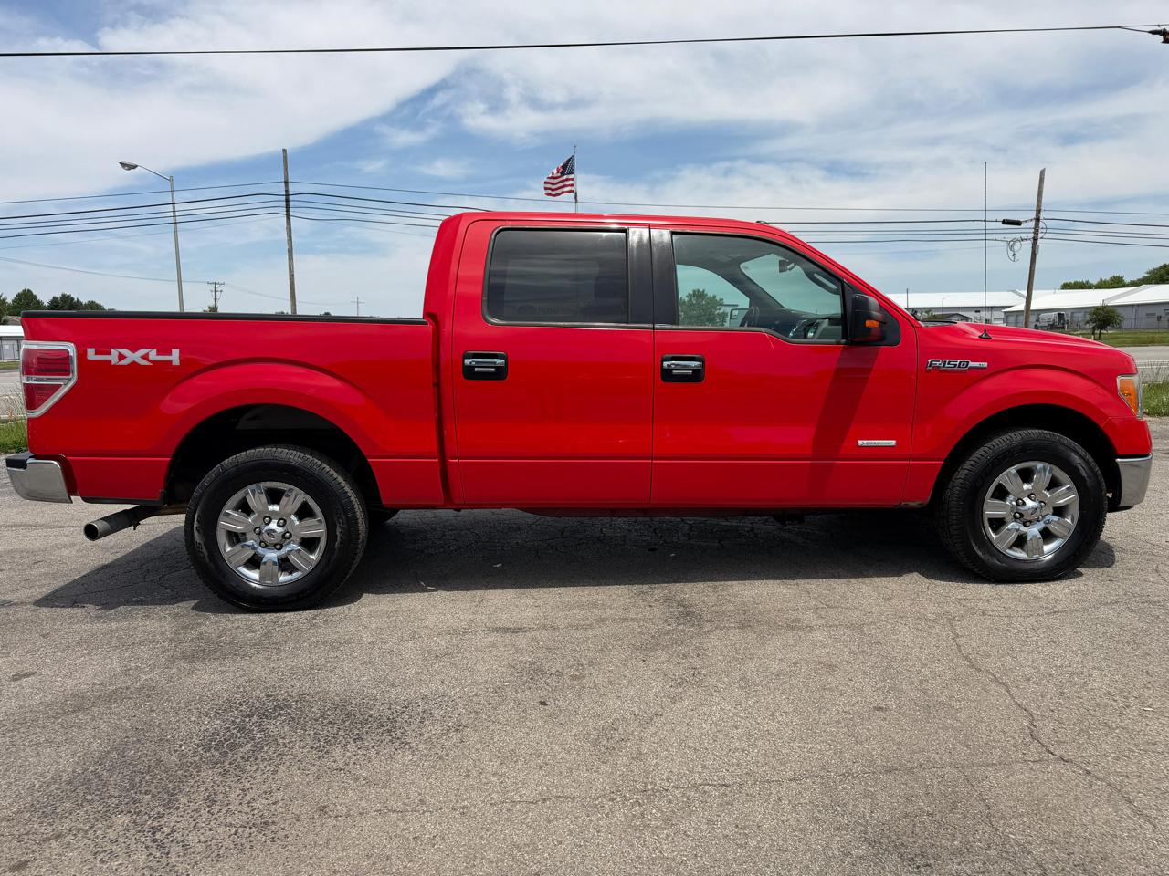 Ford F-150 4WD SuperCrew 139" XLT 2011