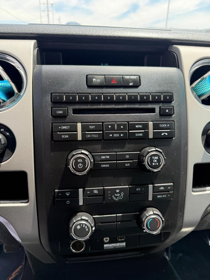 Ford F-150 4WD SuperCrew 139" XLT 2011