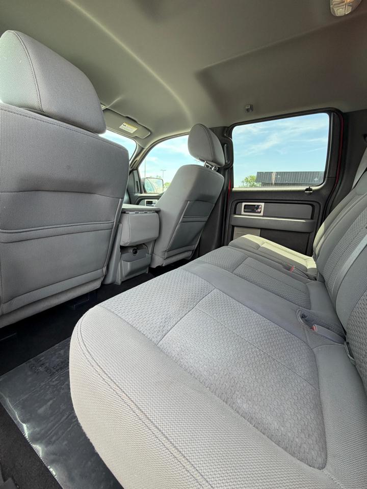 Ford F-150 4WD SuperCrew 139" XLT 2011