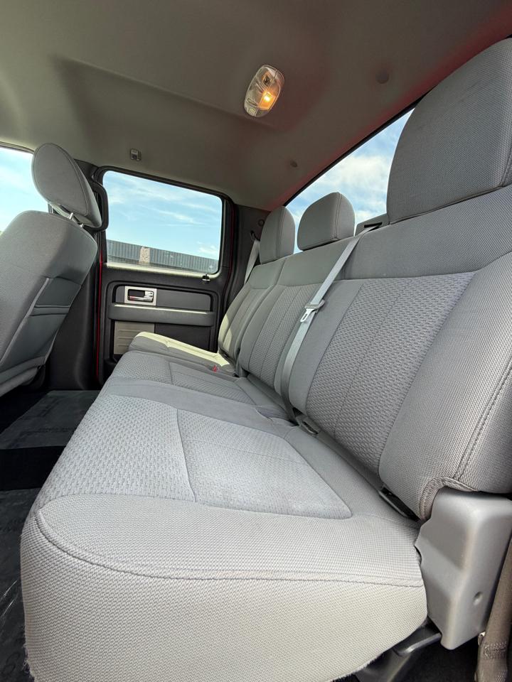 Ford F-150 4WD SuperCrew 139" XLT 2011