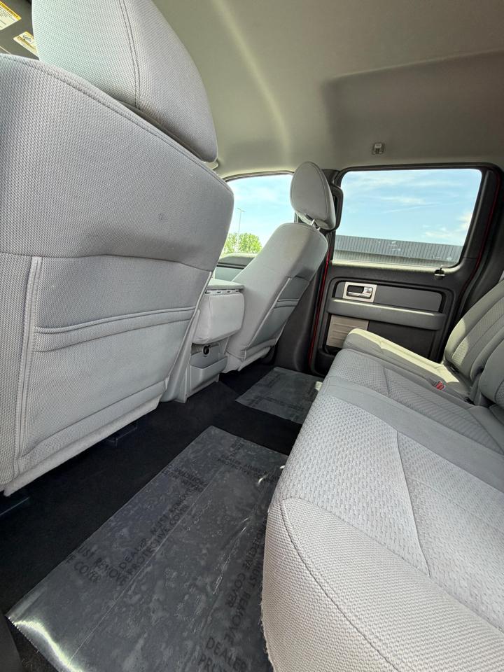 Ford F-150 4WD SuperCrew 139" XLT 2011