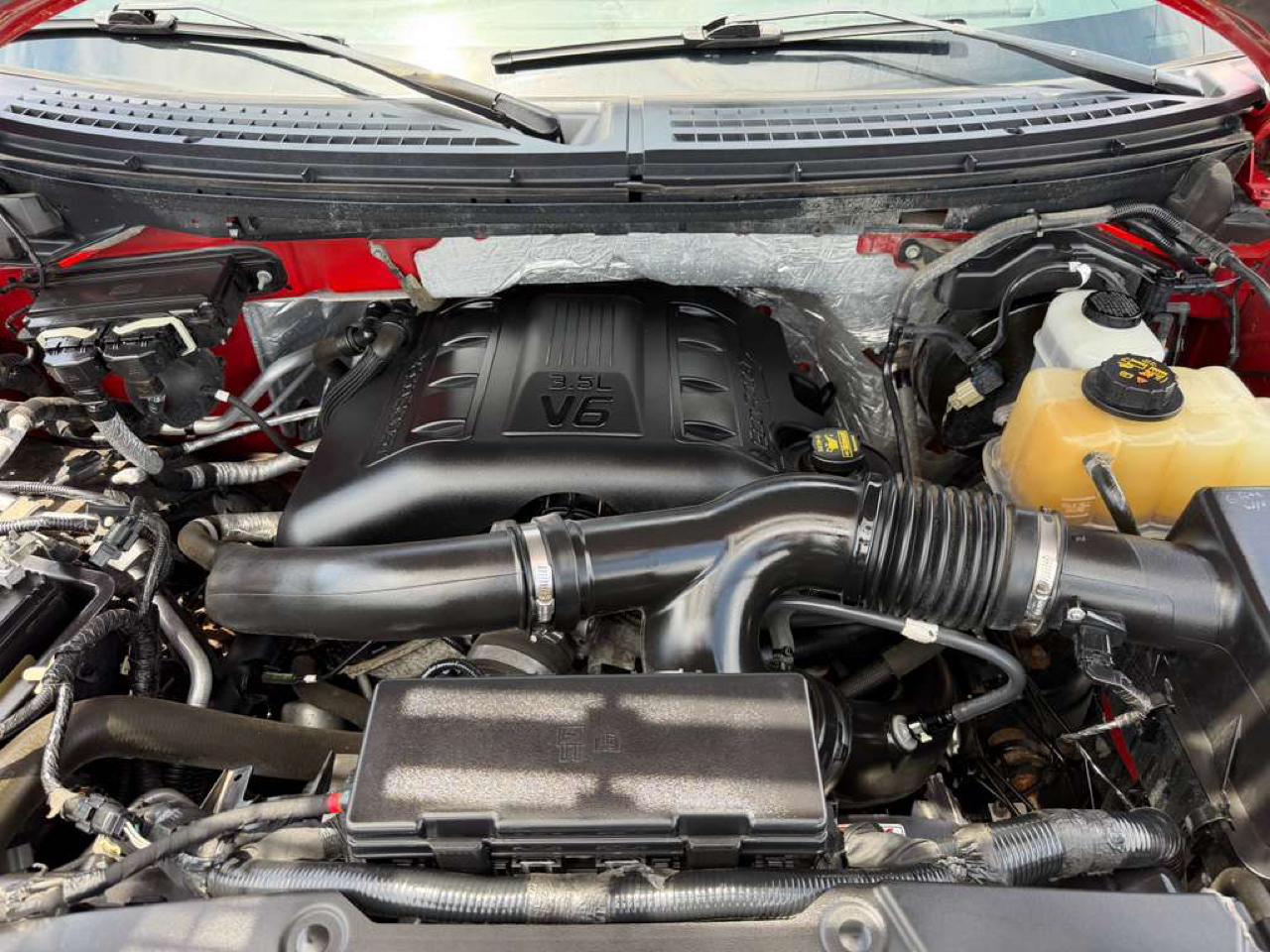 Ford F-150 4WD SuperCrew 139" XLT 2011