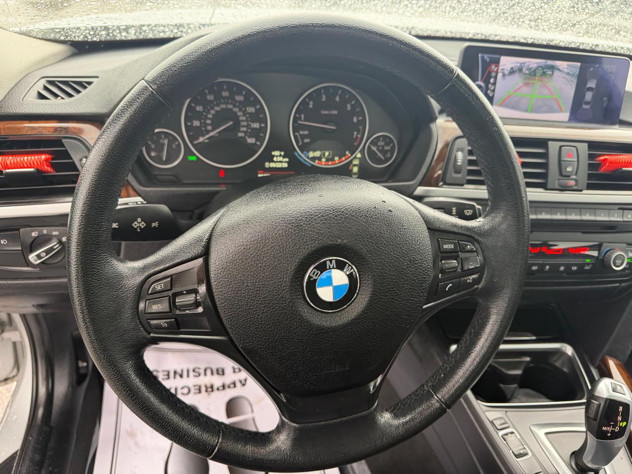 BMW 3 Series 4dr Sdn 328i RWD 2013