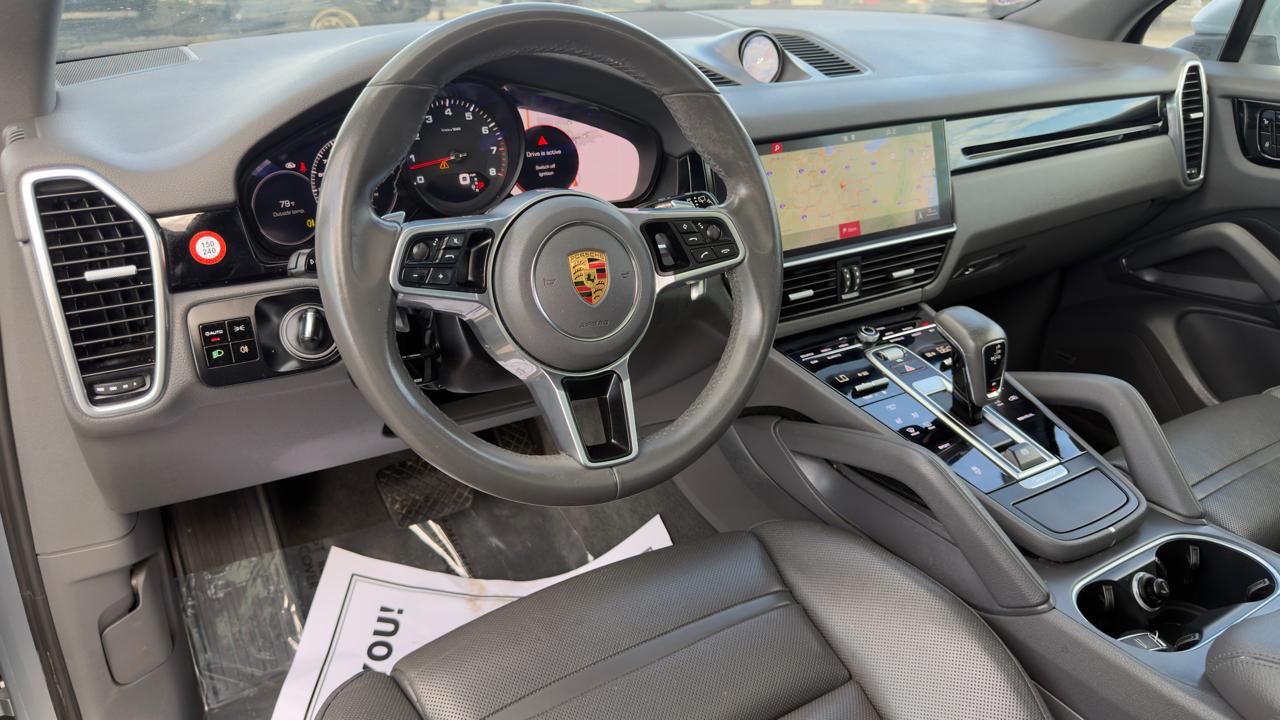 Porsche Cayenne AWD 2019