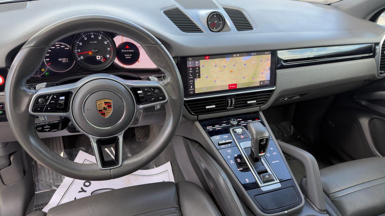 Porsche Cayenne AWD 2019