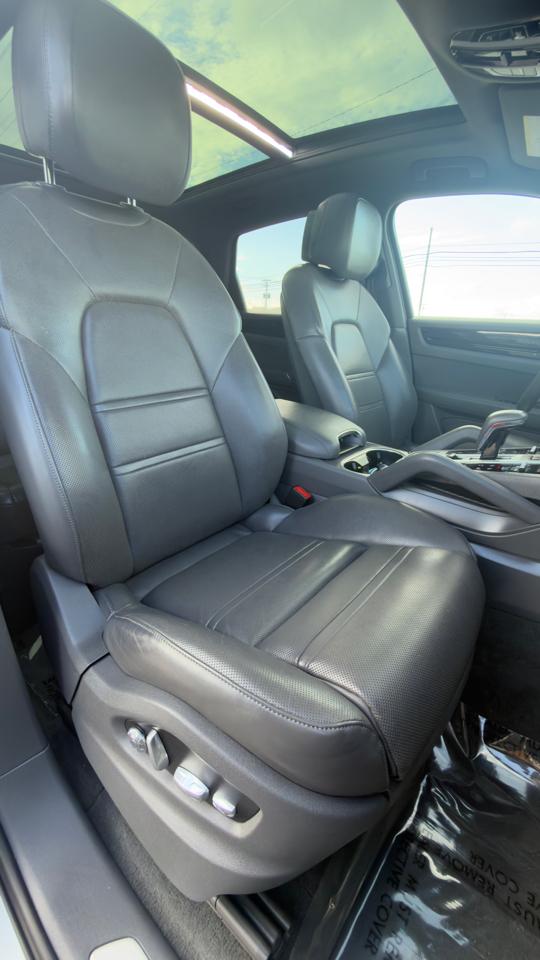 Porsche Cayenne AWD 2019