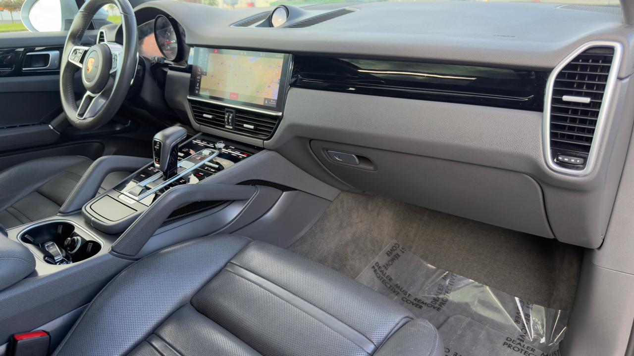 Porsche Cayenne AWD 2019