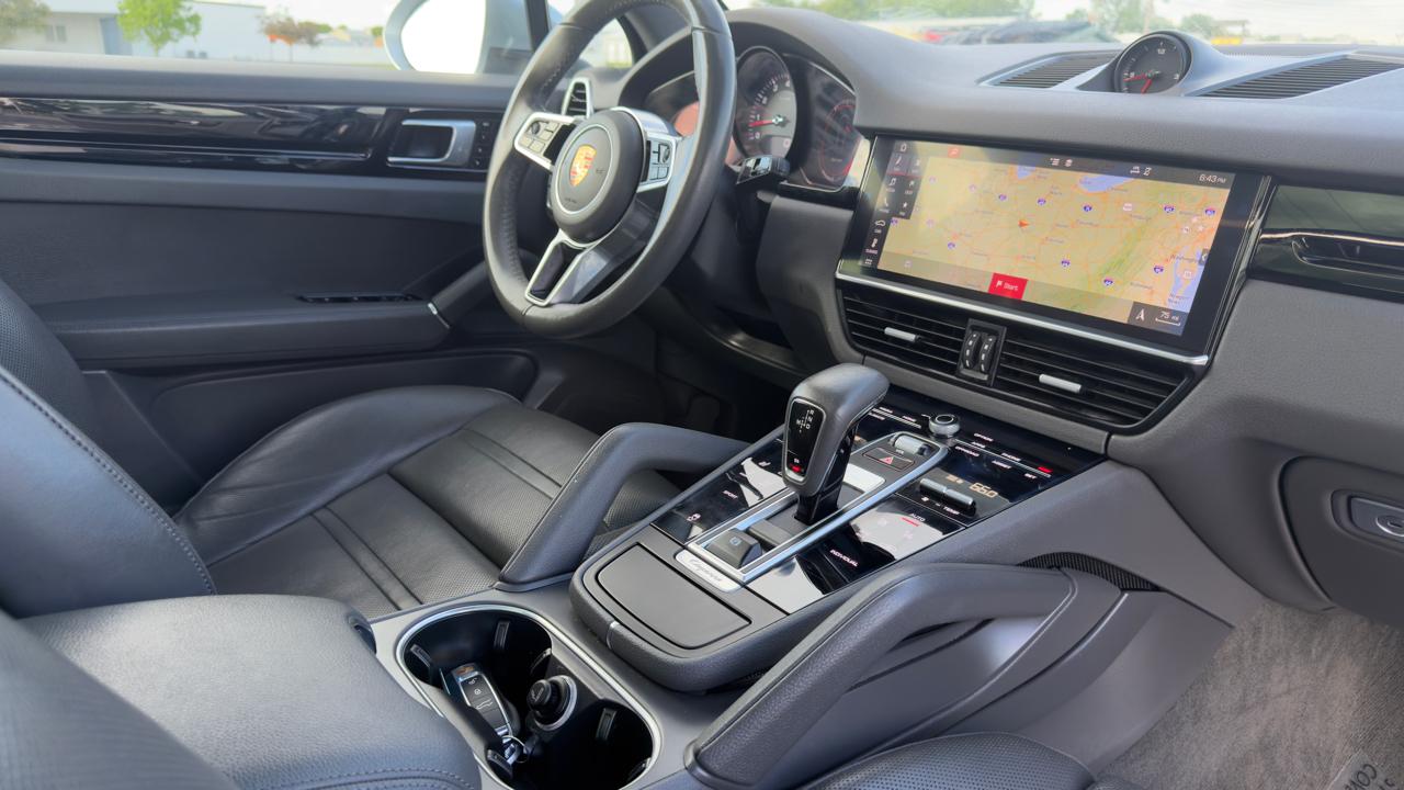 Porsche Cayenne AWD 2019