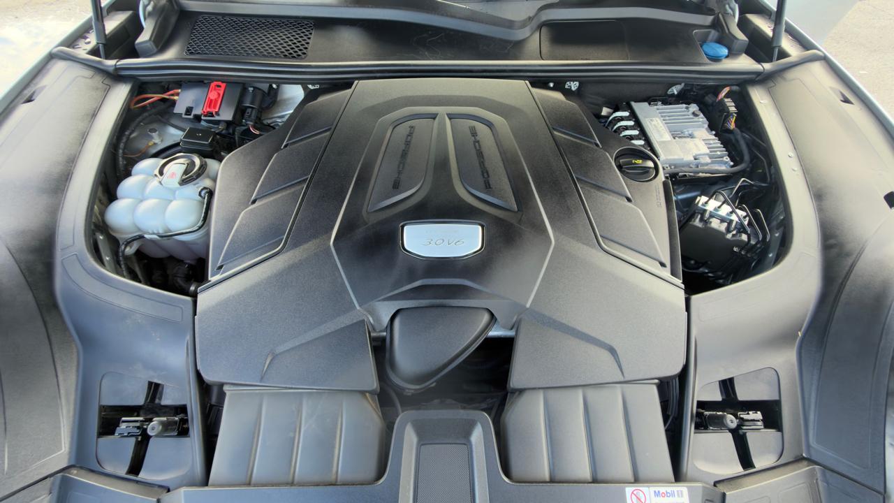 Porsche Cayenne AWD 2019