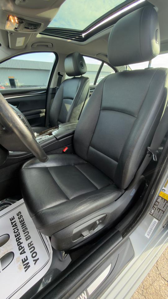 BMW 5 Series 4dr Sdn 535i xDrive AWD 2014