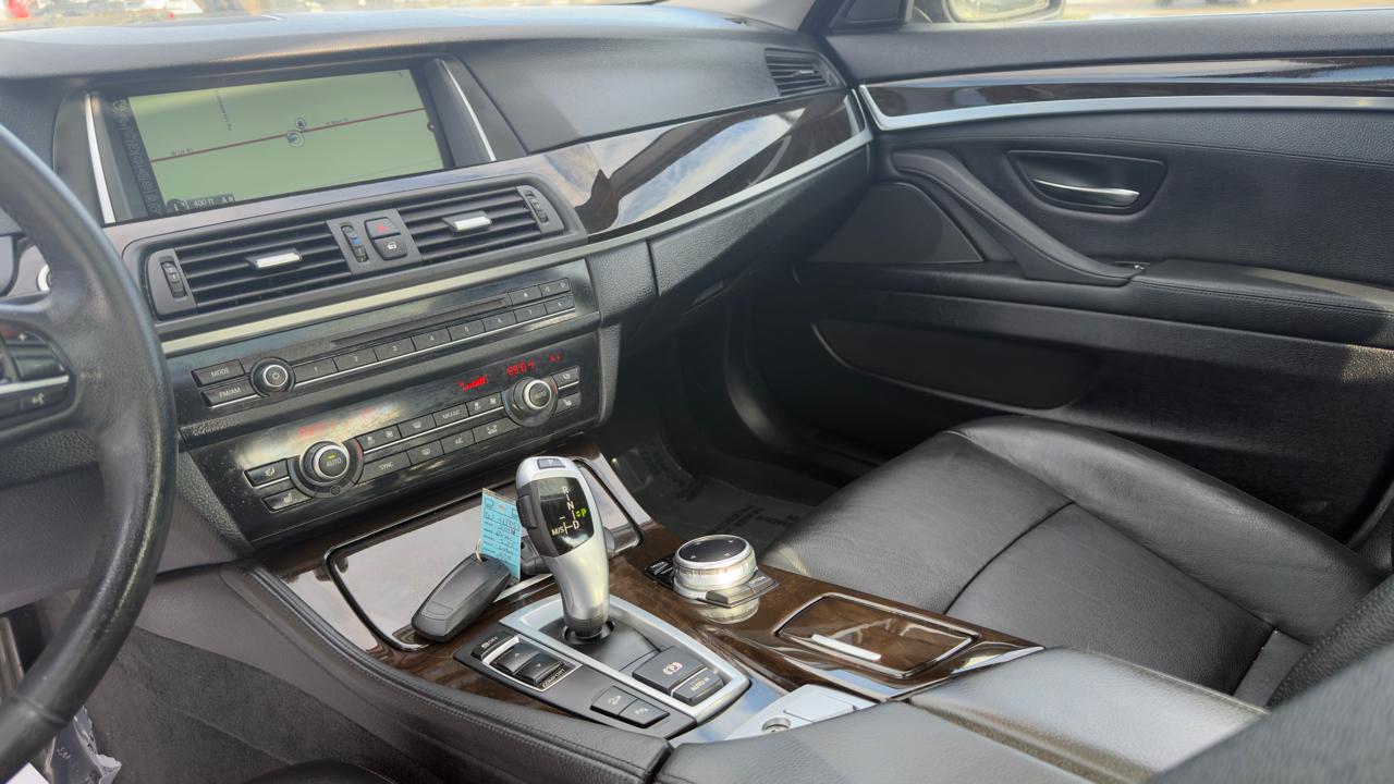BMW 5 Series 4dr Sdn 535i xDrive AWD 2014