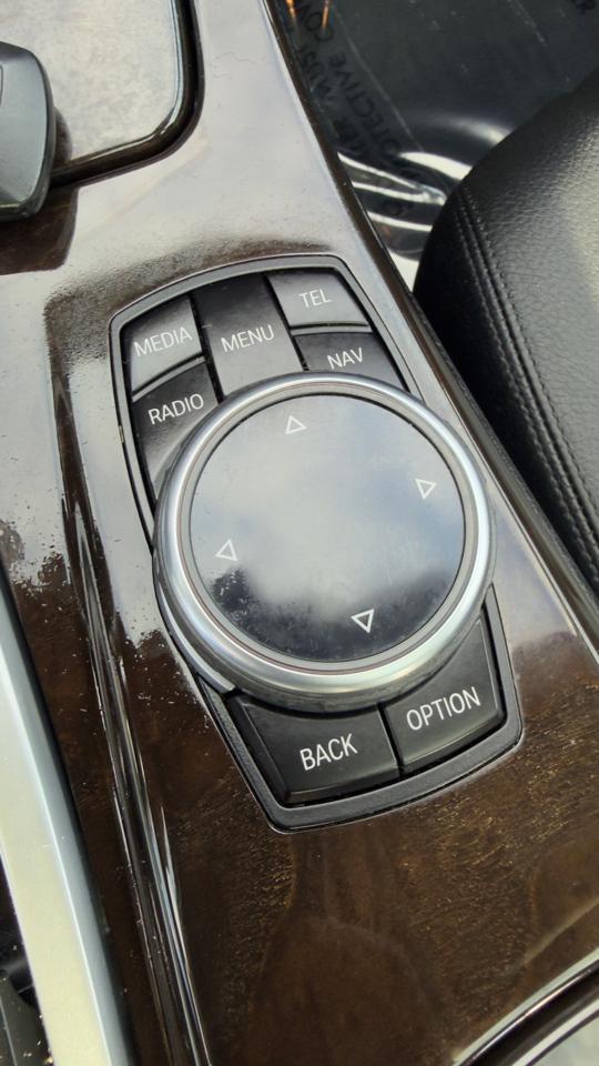 BMW 5 Series 4dr Sdn 535i xDrive AWD 2014