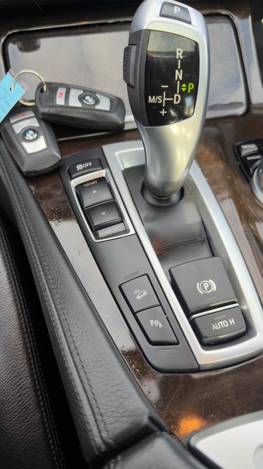 BMW 5 Series 4dr Sdn 535i xDrive AWD 2014