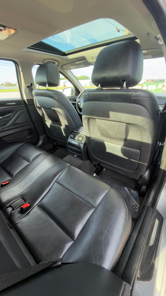 BMW 5 Series 4dr Sdn 535i xDrive AWD 2014